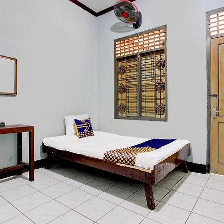 Spot On 94085 Hotel Agung Purwokerto Kültér fotó