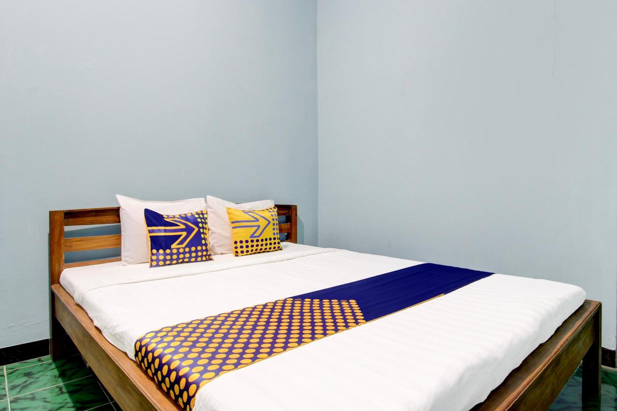 Spot On 94085 Hotel Agung Purwokerto Kültér fotó